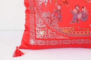 Chinese Decorative Red Throw Pillow with Tassels