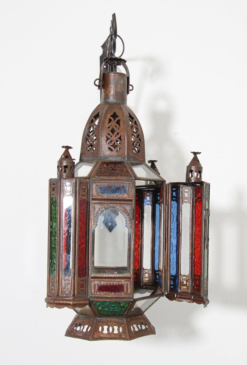 Antique top glass lantern
