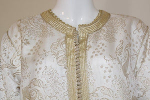 Elegant Moroccan White Caftan with Gold Metallic Floral Brocade