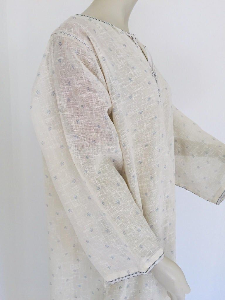 1970 Moroccan Hooded Caftan White and Blue Linen Djellabah Kaftan