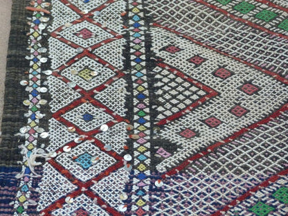 1960s Vintage Zemmour Moroccan Berber Rug Runner