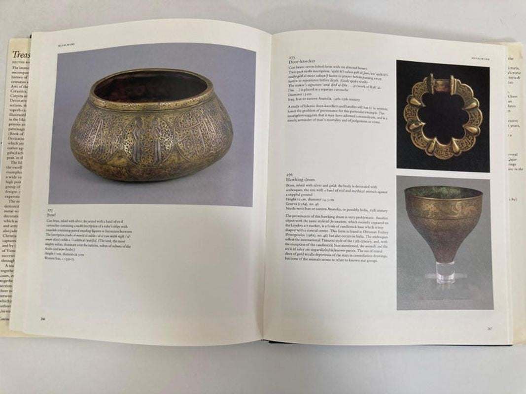Treasures of Islam Collectible Art Book by Toby Folk 1985
