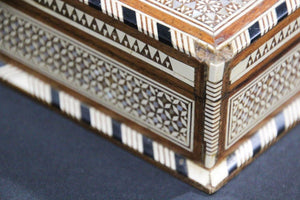 Moorish Handcrafted Middle Eastern Mosaic Inlaid Decorative Box