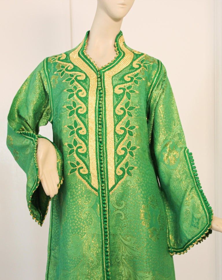 Elegant Moroccan Caftan Emerald Green and Gold Metallic Brocade
