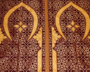 Moroccan Wall Hanging Hiti with Moorish Arches Red and Gold