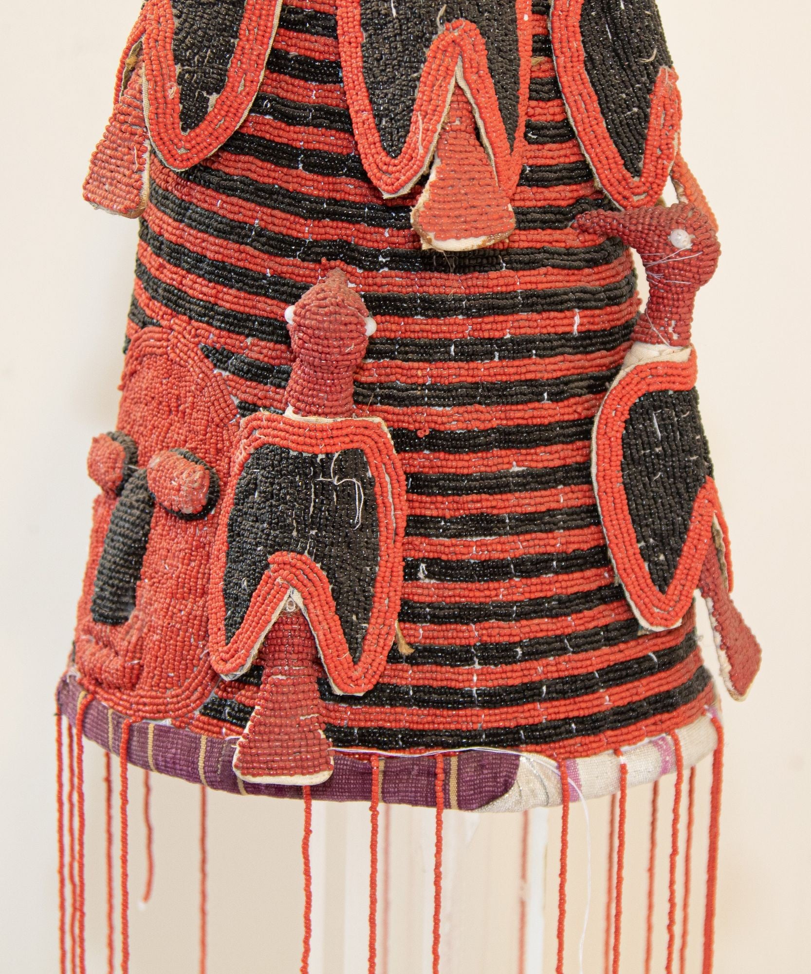 Yoruba Nigeria African Red Royal Beaded Headdress Crown on Lucite Stan -  E-mosaik