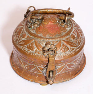 Rajasthani Decorative Brass Lidded Betel Caddy Box