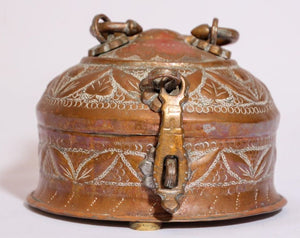 Rajasthani Decorative Brass Lidded Betel Caddy Box