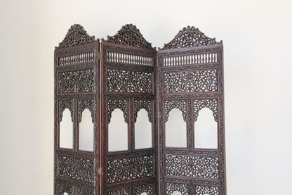 19th Century Anglo-Indian Mughal Carved Hardwood Three-Panel Screen, circa 1880