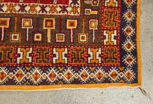 Moroccan Vintage Berber Organic Wool Rug