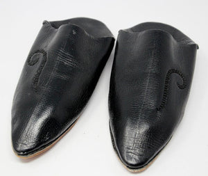 Moroccan Hand Tooled Black Leather Slippers Pointed Shoes