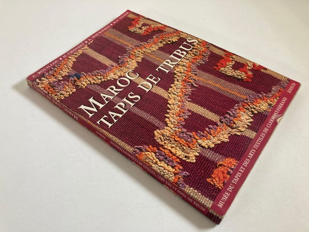 Maroc Tapis de tribus 'French' Moroccan Tribal Rugs Paperback Book