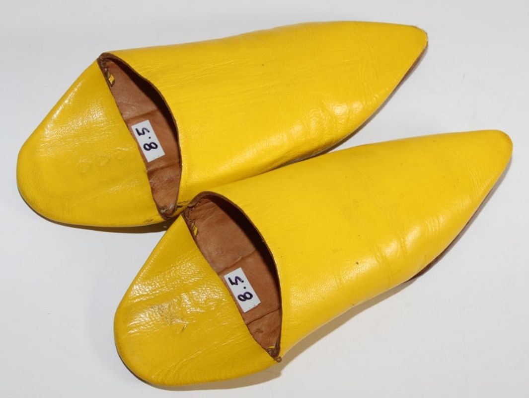 Moroccan Hand Tooled Yellow Leather Slippers Pointed Shoes