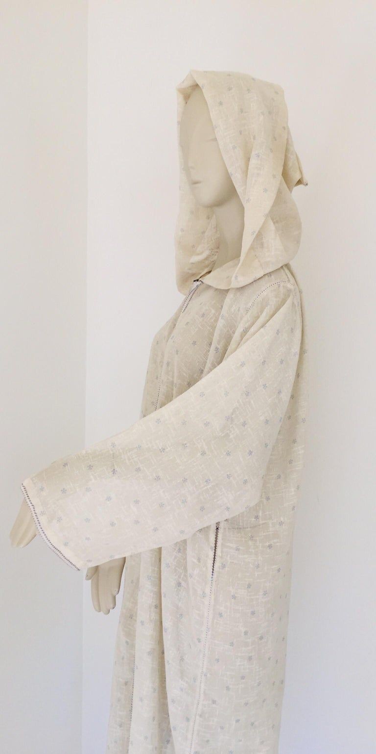 1970 Moroccan Hooded Caftan White and Blue Linen Djellabah Kaftan