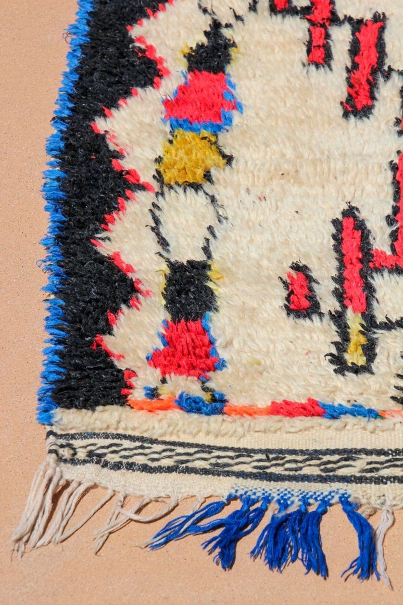 Mid-Century Modern Azilal Tribal Rug, Hand-Woven Wool, Morocco, 1960s
