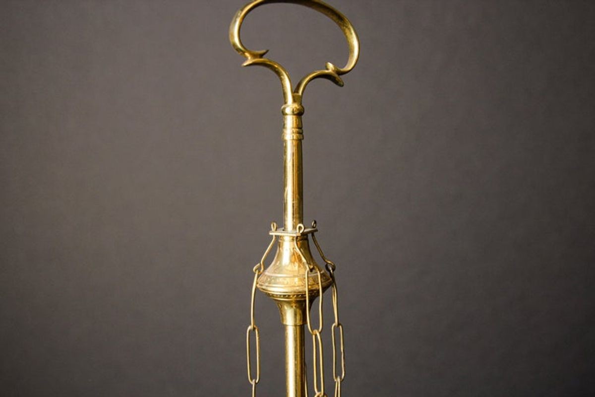 Anglo Indian Victorian Brass Oil Lamp 19th Century