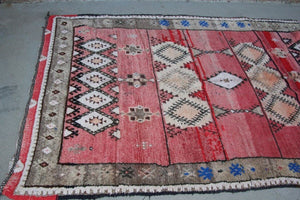 Moroccan Vintage Hand-Woven Boujad Berber Rug, circa 1960