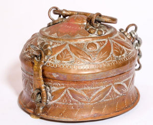 Rajasthani Decorative Brass Lidded Betel Caddy Box