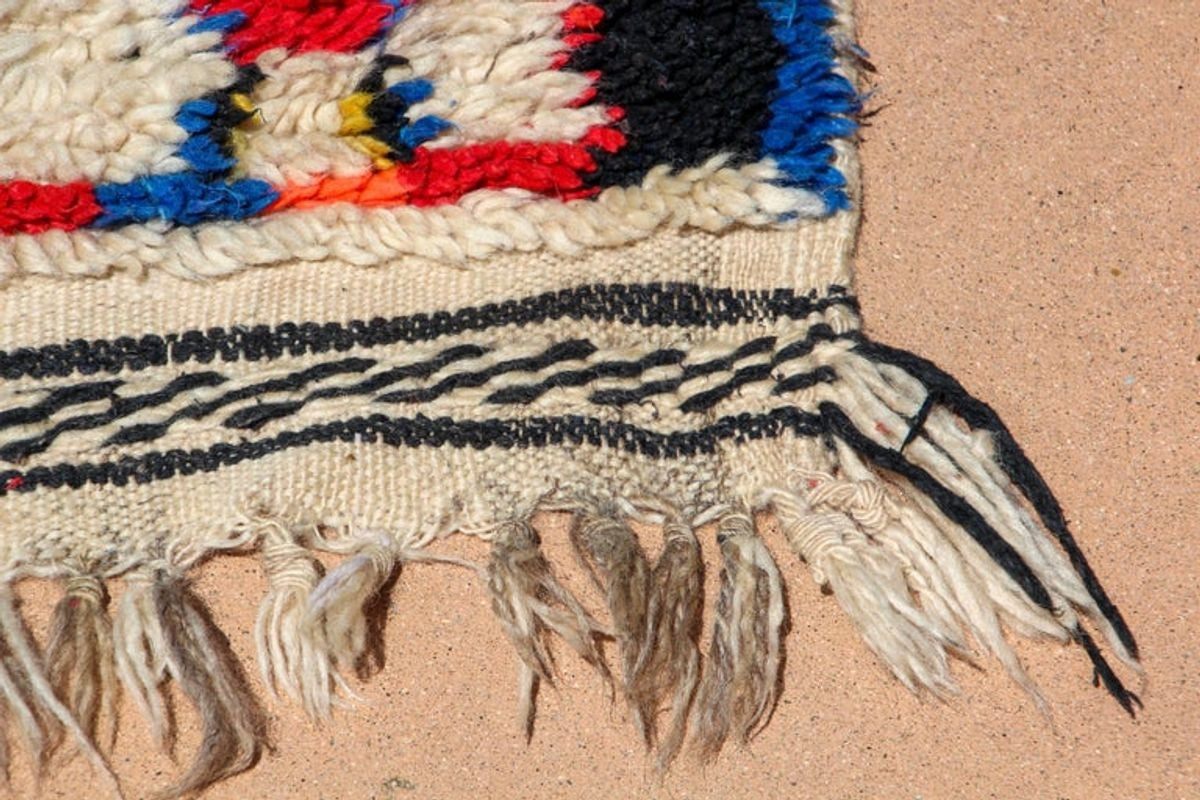 Mid-Century Modern Azilal Tribal Rug, Hand-Woven Wool, Morocco, 1960s