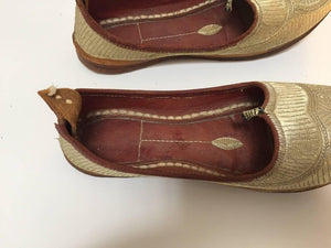 Moorish Arabian Mughal Leather Shoes with Gold Embroidered curled Toe