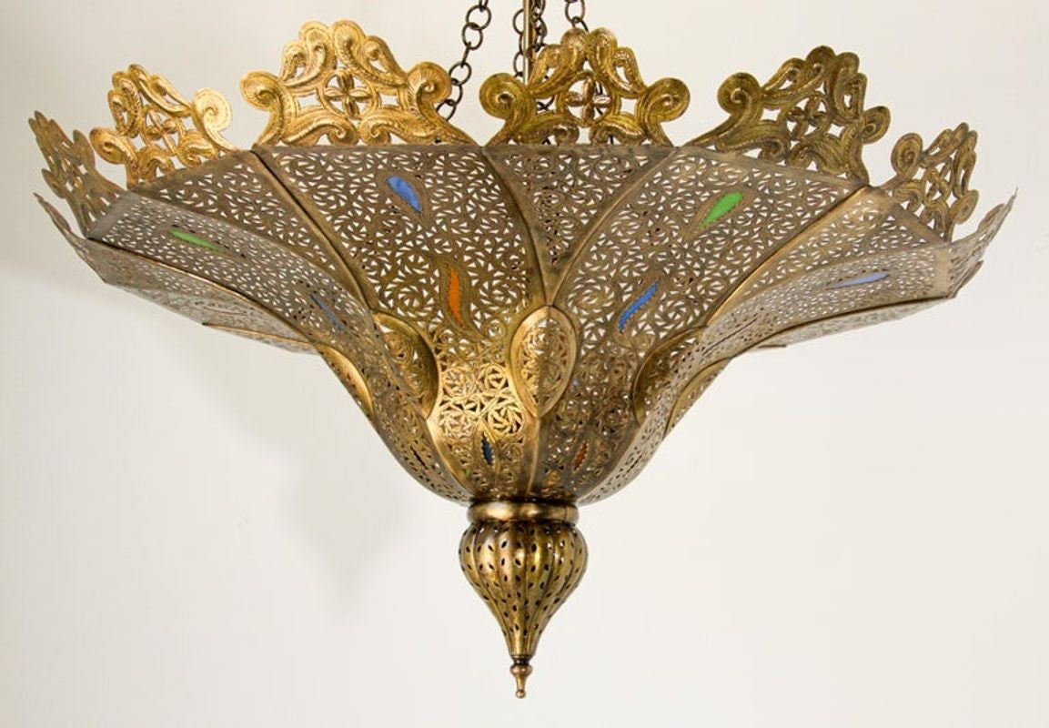 Handcrafted Moroccan Brass Chandelier in Alberto Pinto Style, 33\"