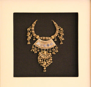 Vintage Collectible Jewelry Ethnic Indian Necklace Framed