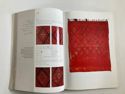Maroc Tapis de tribus 'French' Moroccan Tribal Rugs Paperback Book