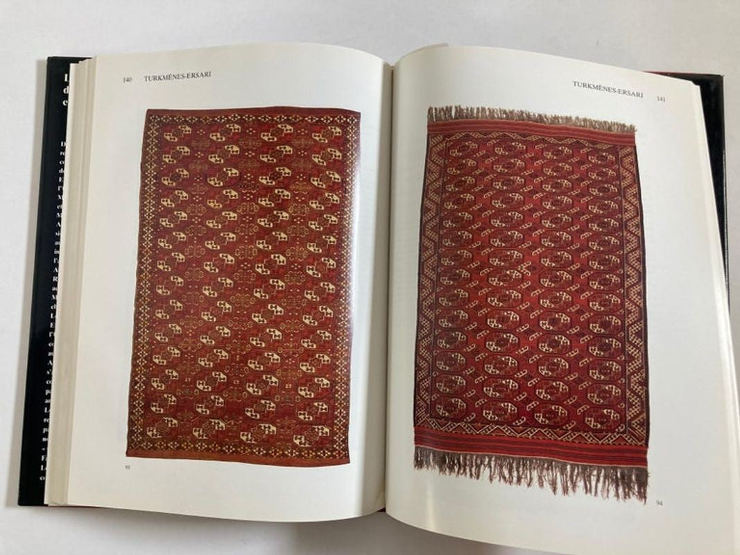 Les Tapis d'Asie Centrale et du Kazakhstan, Rugs of Kazakhstan French Text Book