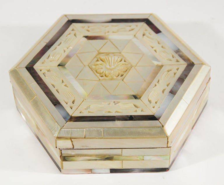 Handcrafted White Mother of Pearl Inlaid Moorish Octagonal Box
