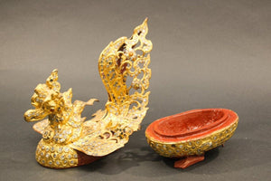 Burmese Bird-Shaped Betel Gold Lacquered Box