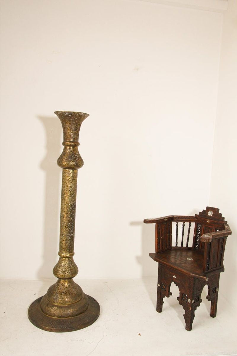 Antique Egyptian Middle Eastern Brass Candleholder Floor Lamp - E-mosaik