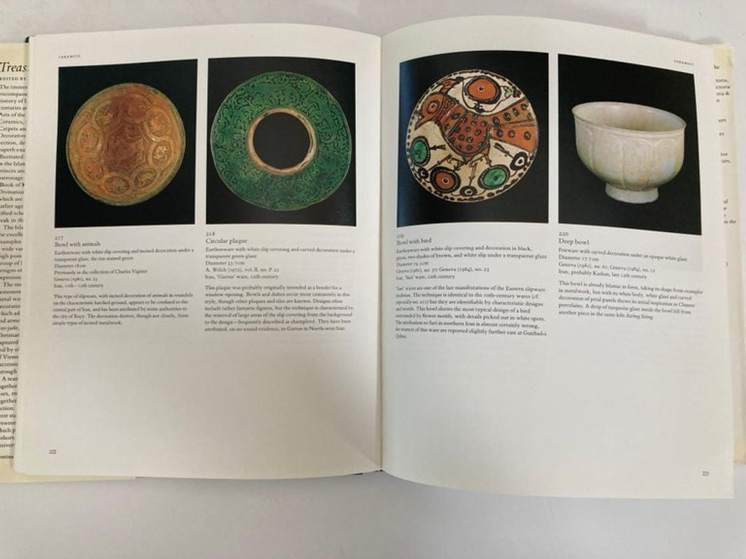 Treasures of Islam Collectible Art Book by Toby Folk 1985