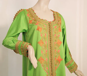 Moroccan Kaftan in Kelly Green