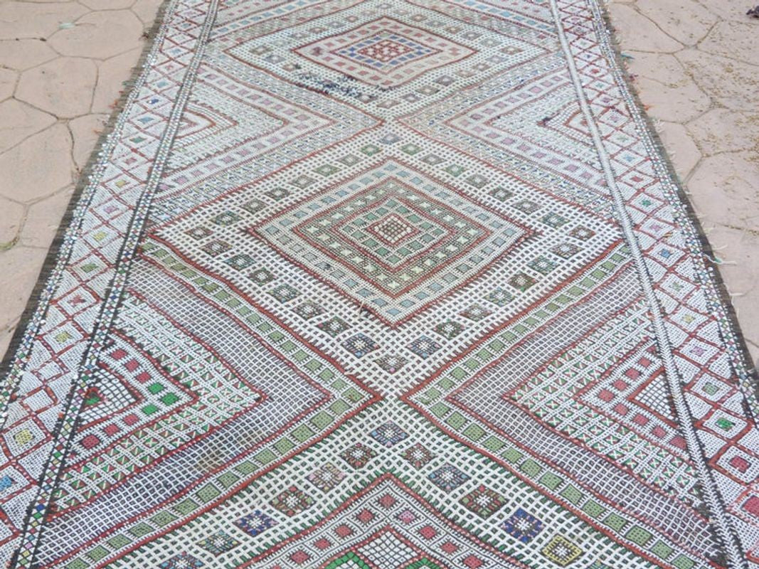 1960s Vintage Zemmour Moroccan Berber Rug Runner