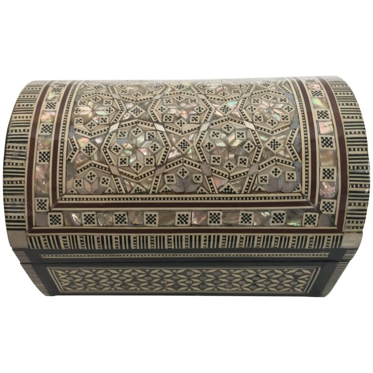 Handcrafted Middle Eastern Syrian Mother-of-Pearl Jewelry Box