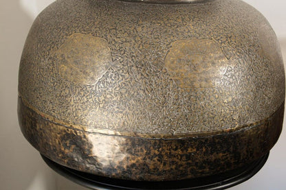 Large Fine Antique Islamic Inlaid Indo-Persian Copper Mughal Vessel