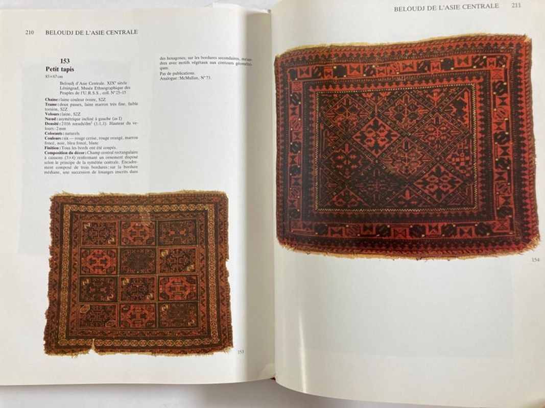 Les Tapis d'Asie Centrale et du Kazakhstan, Rugs of Kazakhstan French Text Book
