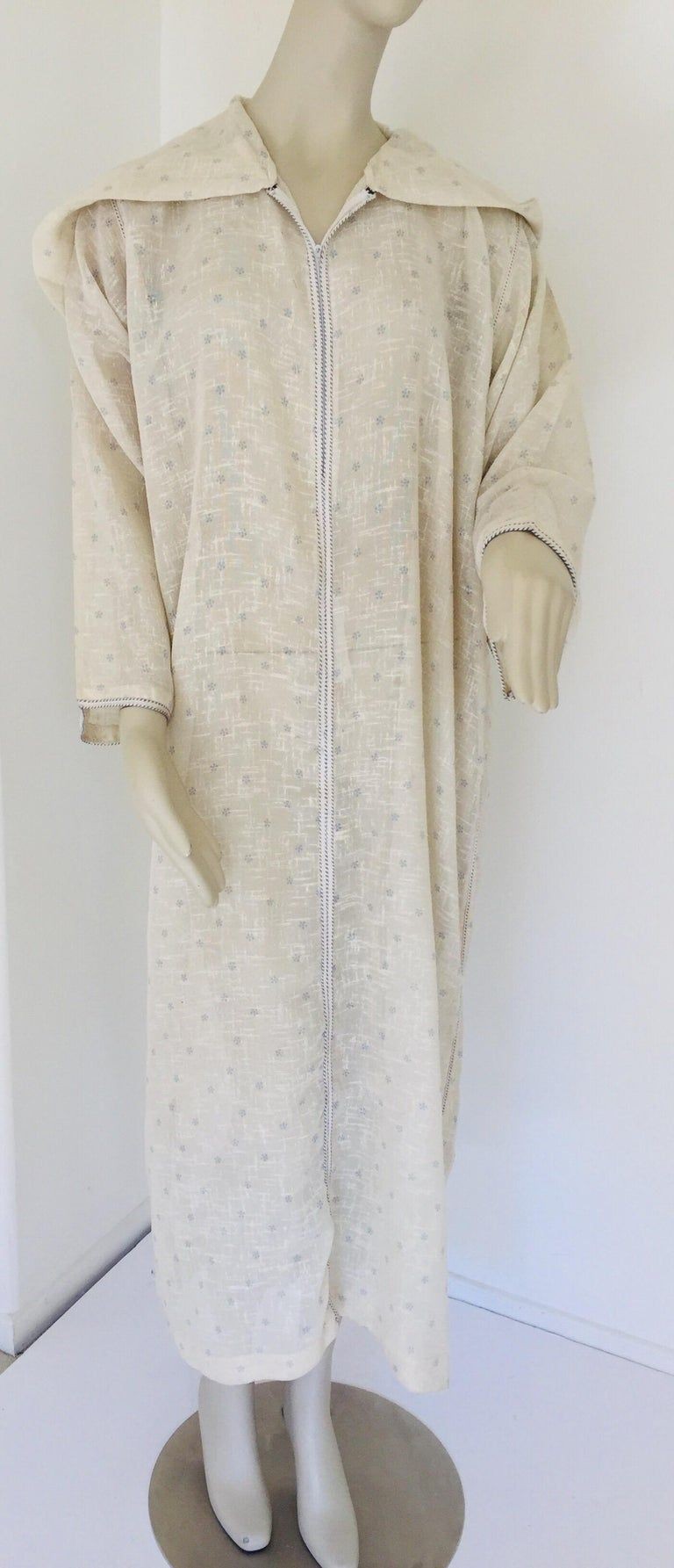 1970 Moroccan Hooded Caftan White and Blue Linen Djellabah Kaftan
