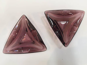 Vintage Moroccan Hazel Atlas Amethyst Triangle Pair of Ashtrays
