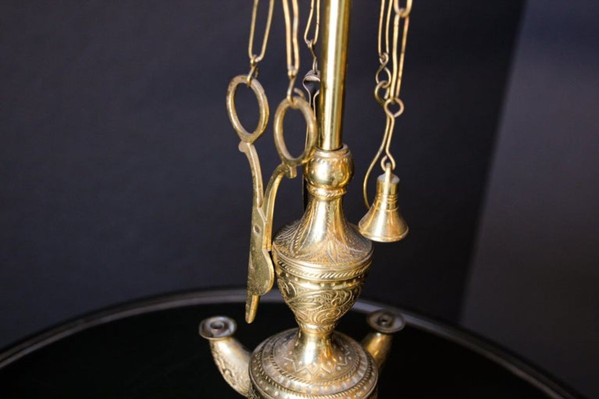 Anglo Indian Victorian Brass Oil Lamp 19th Century