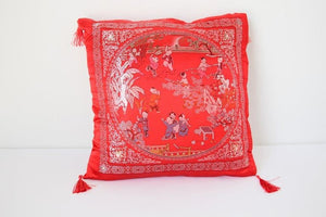 Chinese Decorative Red Throw Pillow with Tassels