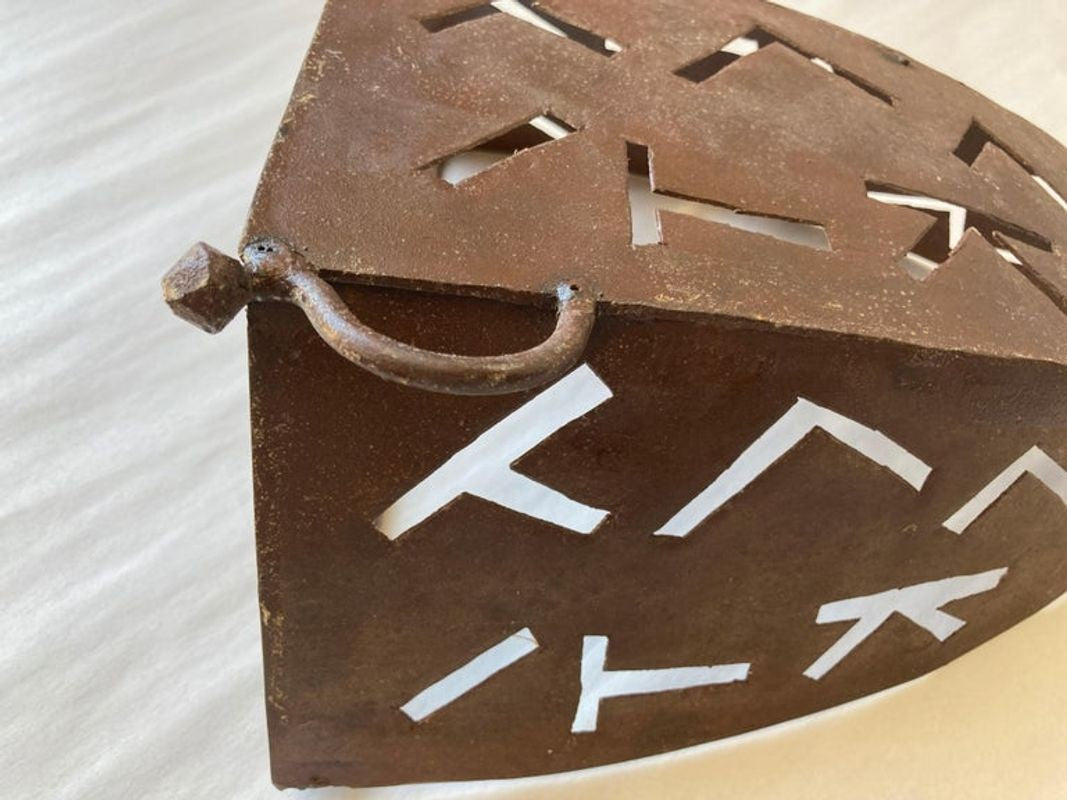 Moroccan African Art Metal Sconce