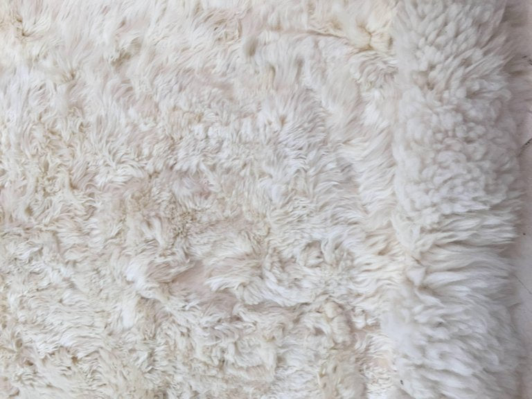 Vintage Shaggy Sheepskin Bed Throw or Rug | New Zealand Natural Ivory White 1970