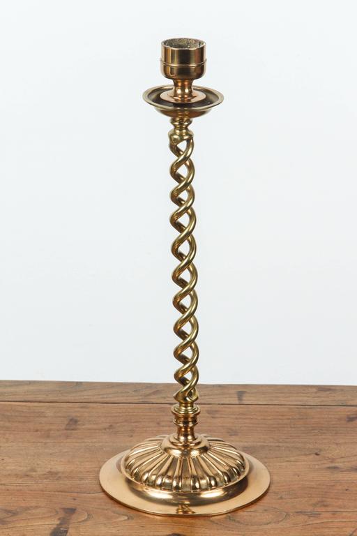 Pair of English Polished Cast Brass Candle Stands - E-mosaik