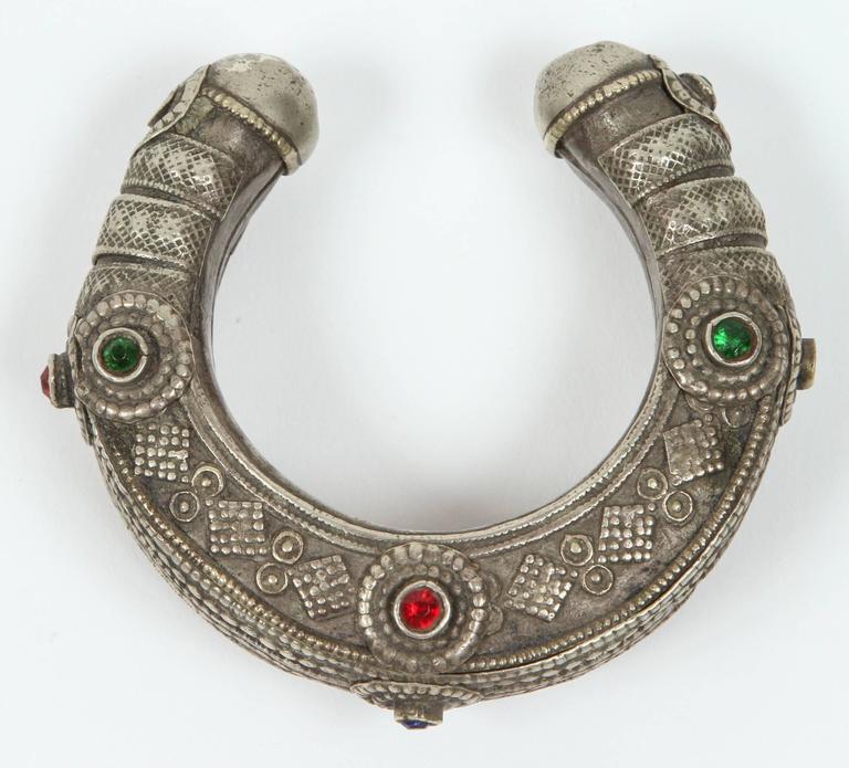 Moroccan Tribal Silver Jewelry Set Choker and Bracelet