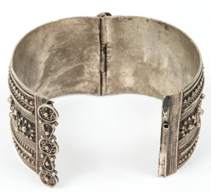 Handcrafted Moroccan Berber Tribal Bracelet, Silver, 1950s