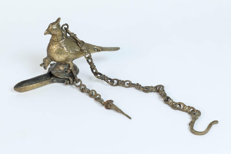 Hanging Mughal Deccani Bronze Oil Lamp in the Shape of a Bird India – view 2