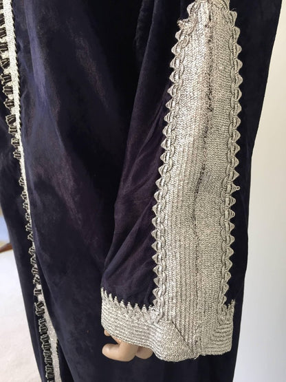 Moroccan Elegant Velvet Kaftan Black and Silver Caftan