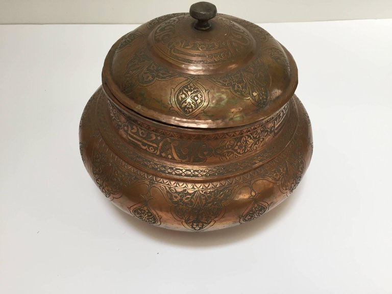 Large Indo-Persian Tinned Copper Moorish Jar With Lid