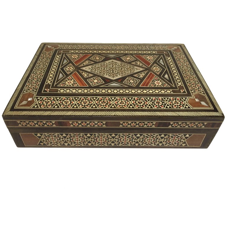 Middle Eastern Syrian Inlay Jewelry Box